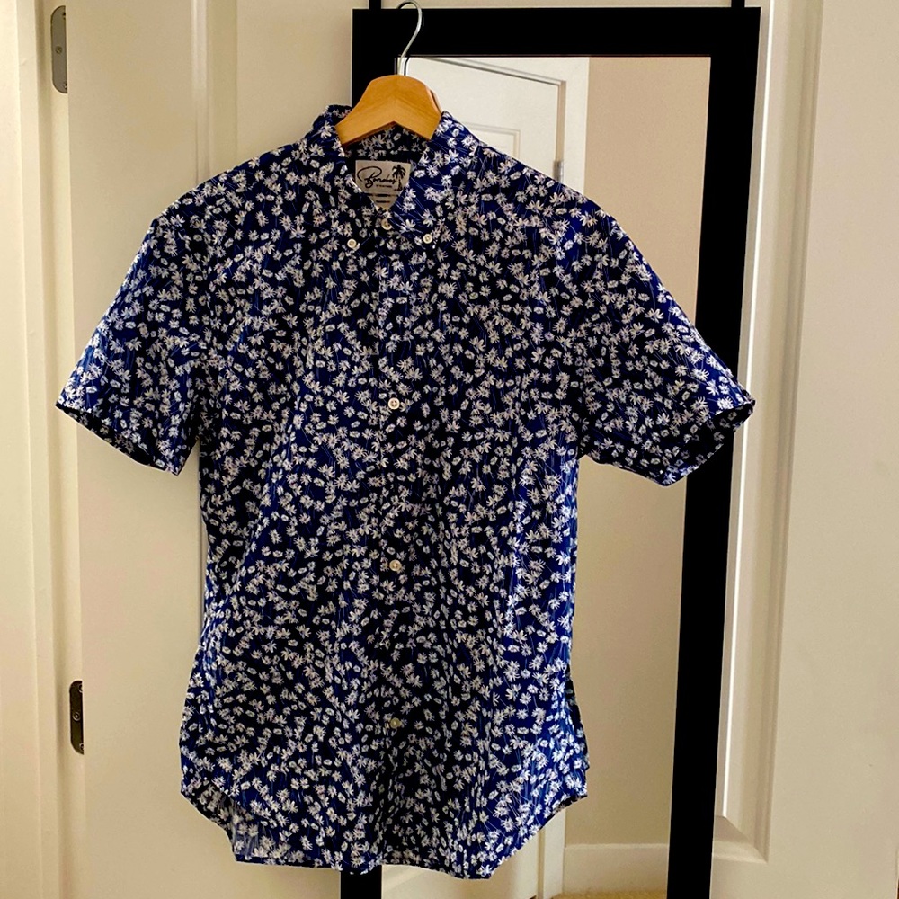 Bonobos Floral button-up shirt tailored Medium short New W/O tags